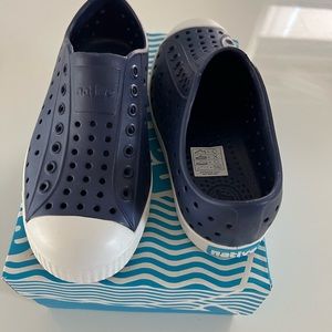 Native water shoes for boys